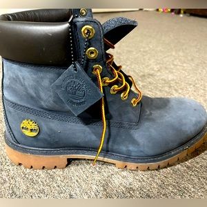 Men’s navy timberland boots size 12